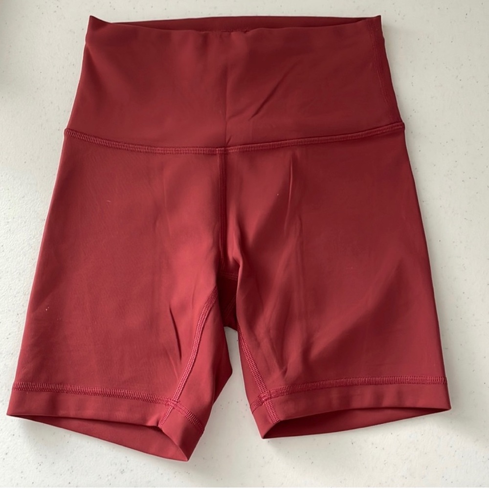 Lulu bike shorts  10/10